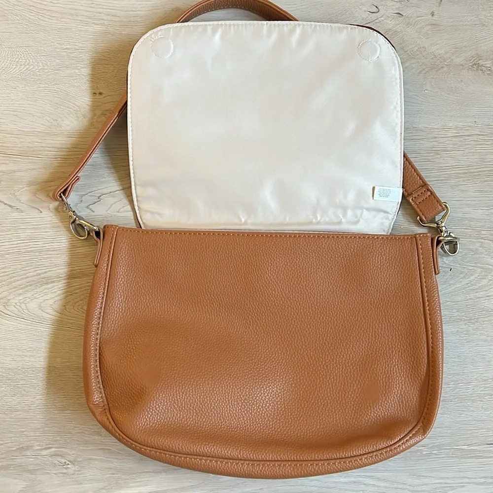 New purse by Thirty One - Picture 2 of 15